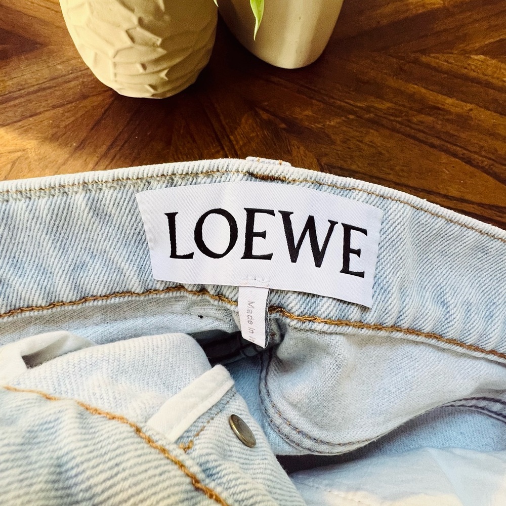 Authentic Loewe High Rise Women's Jeans - Picture 7 of 7
